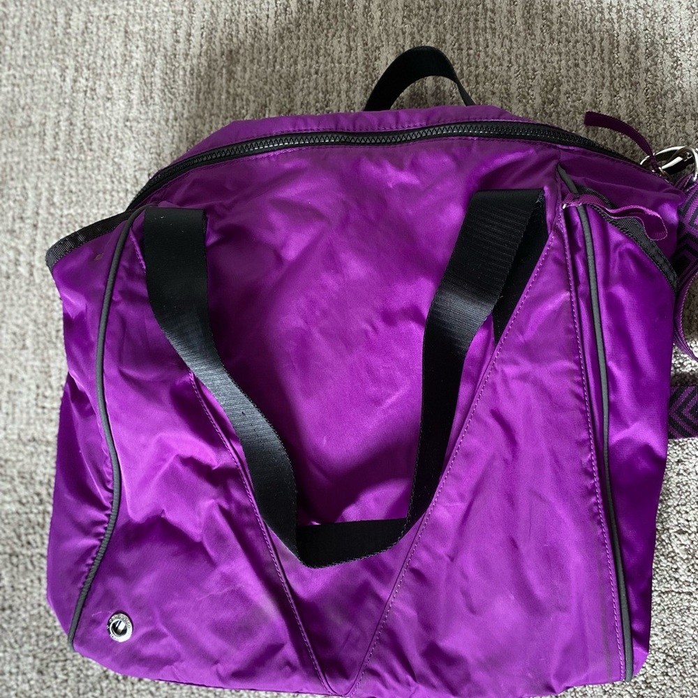 Ivivva by Lululemon Nylon Sports Bag